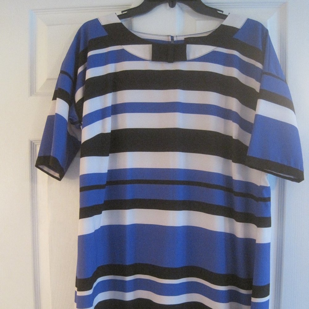 KARDASHIAN KOLLECTION STRIPED BLUE AND BLACK DRESS